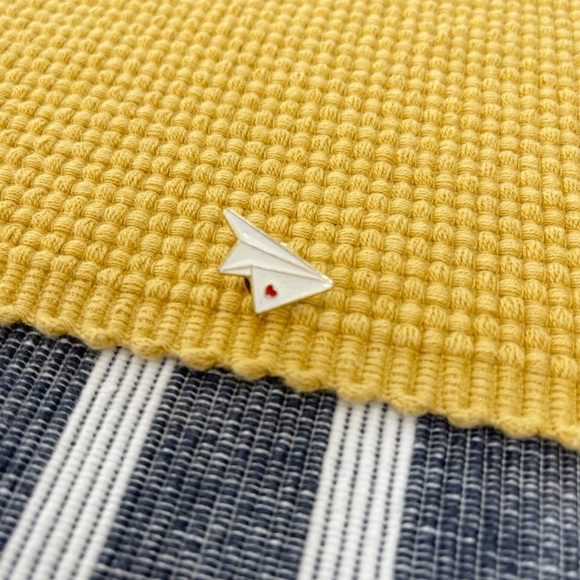 Paper Airplane Heart | Enamel Pin | Fanny Pack Pin | Backpack/Purse/Hat Pin - Picture 2 of 6